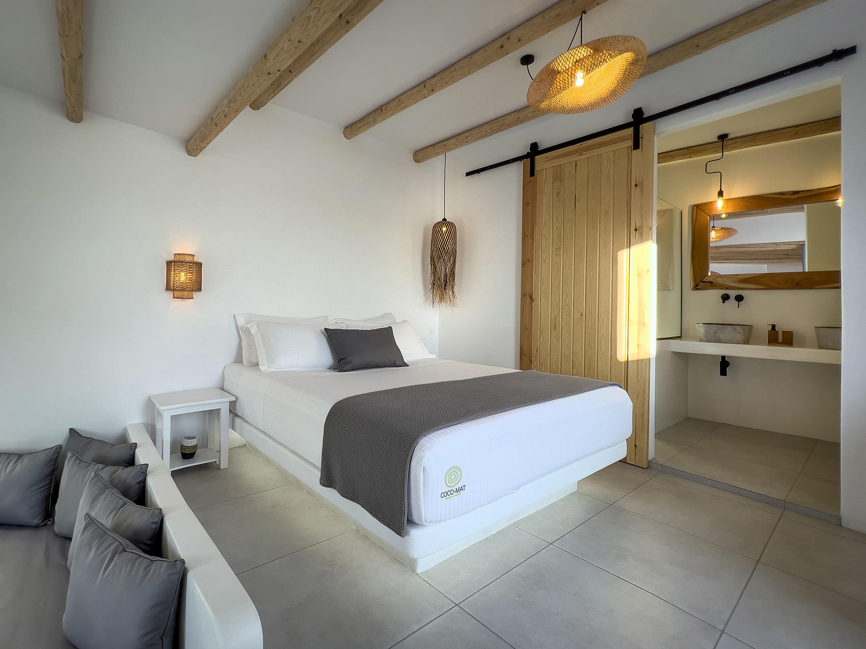 Palago Studio 01 Folegandros