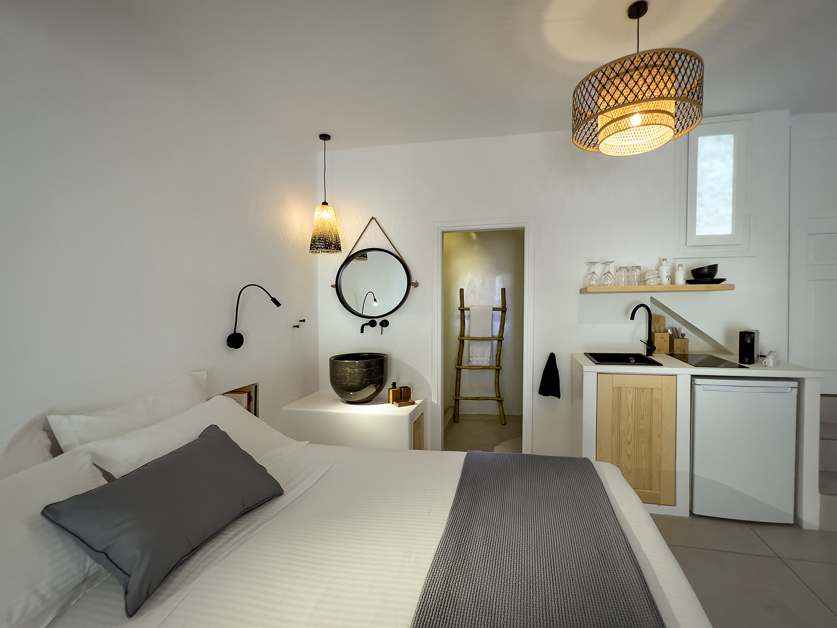 perigiali-folegandros-studio-02-15