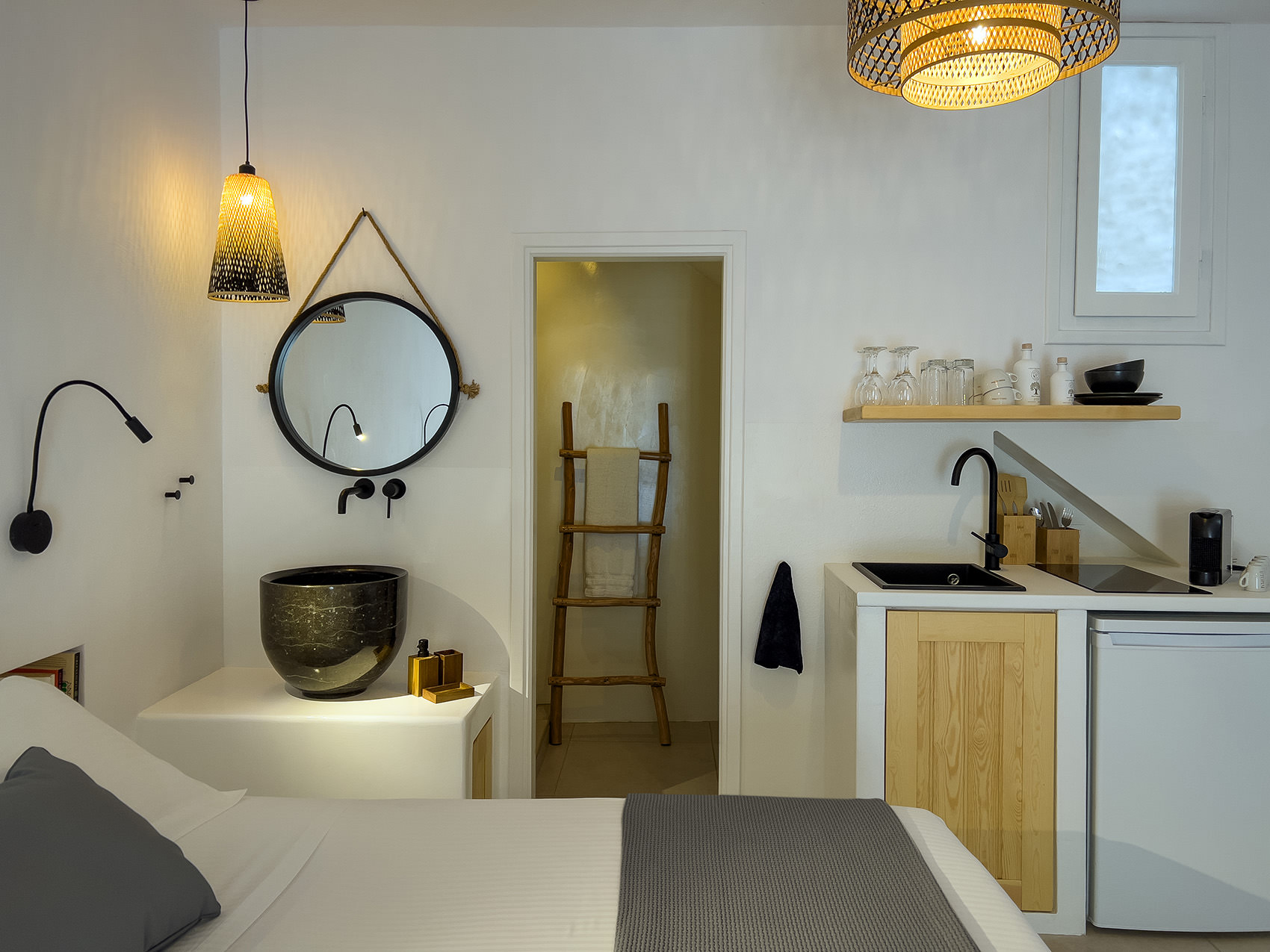 perigiali-folegandros-studio-02-16