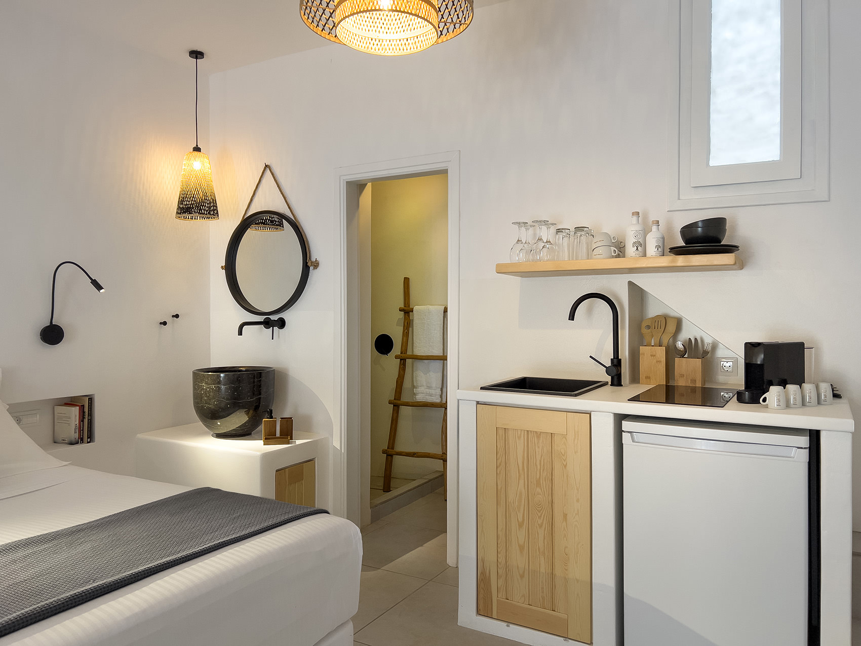 perigiali-folegandros-studio-02-19